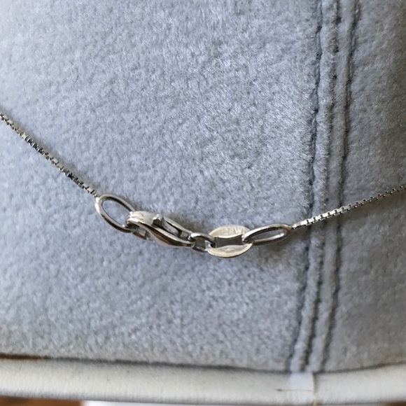 10 k White Gold Solid Italy Made Necklace Earrings - Picture 3 of 10